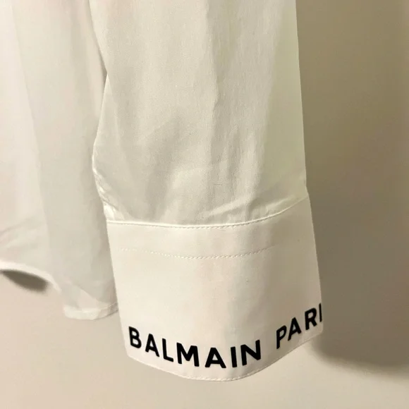 Balmain - Picture 5 of 5